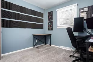 1517 Minns Dr, Machesney Park, IL 61115 - Photo 32