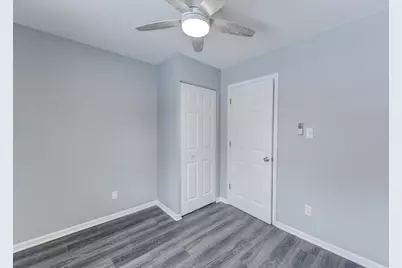 2059 216th Street, Sauk Village, IL 60411 - Photo 10