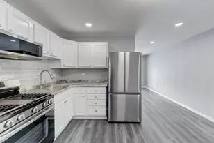 2059 216th St, Sauk Village, IL 60411 - Photo 6