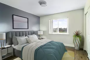 9390 Bay Colony Dr, Des Plaines, IL 60016 - Photo 8