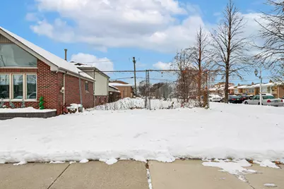 6334 S Austin Avenue, Chicago, IL 60638 - Photo 4