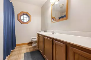 707 Quinn Rd, McHenry, IL 60051 - Photo 20