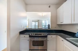 400 N La Salle St, Chicago, IL 60610 - Photo 10