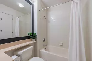 400 N La Salle St, Chicago, IL 60610 - Photo 14