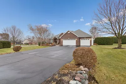 638 Merrion Road, Roscoe, IL 61073 - Photo 2