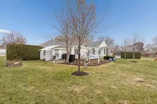 638 Merrion Rd, Roscoe, IL 61073 - Photo 58