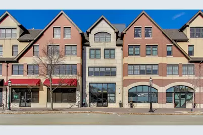 10 E Burlington Street #2C, Riverside, IL 60546 - Photo 1