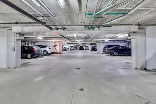 10 E Burlington St, Riverside, IL 60546 - Photo 34