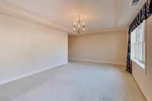 10 E Burlington St, Riverside, IL 60546 - Photo 18