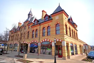 10 E Burlington St, Riverside, IL 60546 - Photo 50