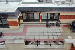 10 E Burlington St, Riverside, IL 60546 - Photo 38