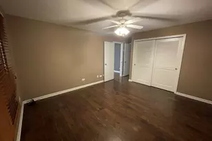 140 Meadowbrook Ln, Lake Zurich, IL 60047 - Photo 10