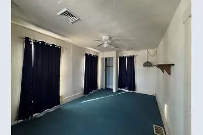 602 E Webster Street, Clifton, IL 61727 - Photo 34