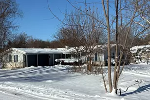 104 Thorobred Ln, Sleepy Hollow, IL 60118 - Photo 18