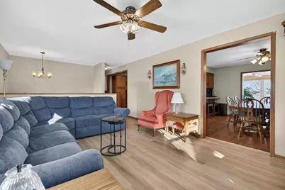 2420 N Dwight Road, Morris, IL 60450 - Photo 6