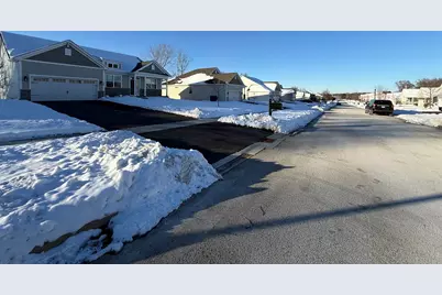 27 Lake Vista Court, Lake Villa, IL 60046 - Photo 12