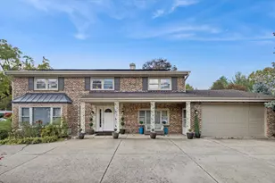 [Address not provided], Prospect Heights, IL 60070 - Photo 1