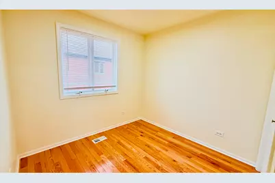 356 W 31st Street, Chicago, IL 60616 - Photo 20