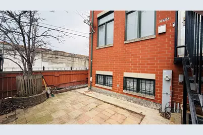 356 W 31st Street, Chicago, IL 60616 - Photo 2