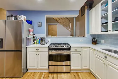 1140 W Cornelia Avenue #D, Chicago, IL 60657 - Photo 4