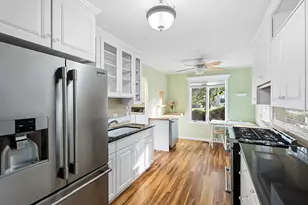 42 Parliament Dr W, Palos Heights, IL 60463 - Photo 10