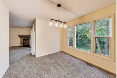 534 River Front Circle #604, Naperville, IL 60540 - Photo 8