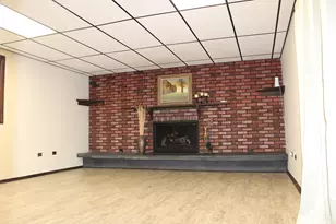 920 Sunnyside Ave, Thornton, IL 60476 - Photo 10