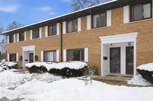 300 Duane St, Glen Ellyn, IL 60137 - Photo 1