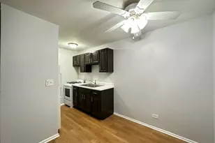 4612 N Beacon St, Chicago, IL 60640 - Photo 6