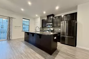 45 Nicholas Dr W, Des Plaines, IL 60016 - Photo 6