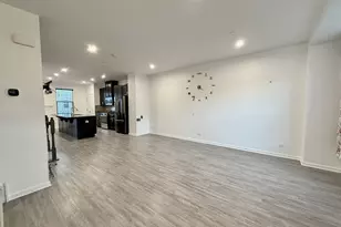 45 Nicholas Dr W, Des Plaines, IL 60016 - Photo 2