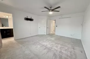 45 Nicholas Dr W, Des Plaines, IL 60016 - Photo 20