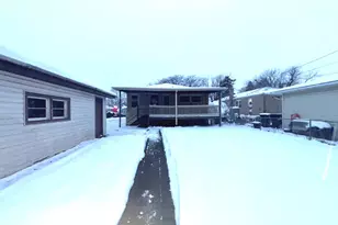 9215 S Hamlin Ave, Evergreen Park, IL 60805 - Photo 20