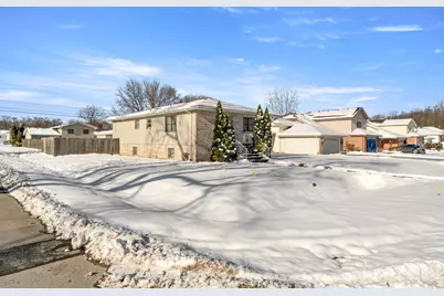 16446 Spaulding Avenue, Markham, IL 60428 - Photo 2