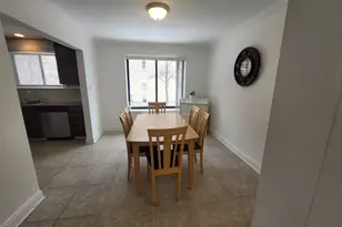 2700 W Lunt Ave, Chicago, IL 60645 - Photo 8