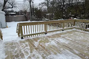 10061 Lacrosse Ave, Skokie, IL 60077 - Photo 16