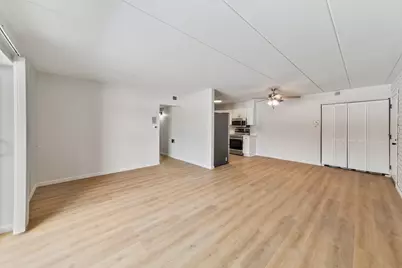 17000 Novak Drive #T-105, Hazel Crest, IL 60429 - Photo 4