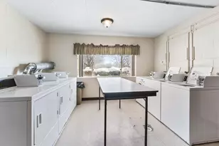 17000 Novak Dr, Hazel Crest, IL 60429 - Photo 14