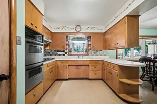 11741 S Central Park Ave, Merrionette Park, IL 60803 - Photo 6