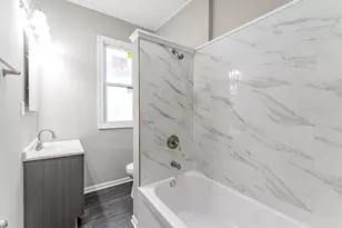 30 Washington Ave, La Grange, IL 60525 - Photo 6