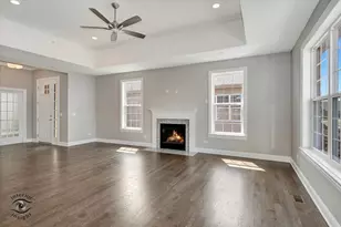 8026 Bradley Dr, Tinley Park, IL 60487 - Photo 6