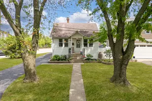 107 S Burton Pl, Arlington Heights, IL 60005 - Photo 18