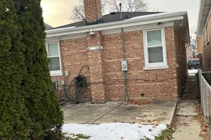 841 N Kildare Ave, Chicago, IL 60651 - Photo 2