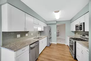 12908 Mill Dr E, Palos Park, IL 60464 - Photo 2