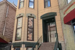 642 N Dearborn St, Chicago, IL 60654 - Photo 1