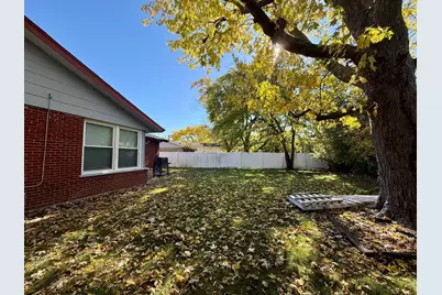 [Address not provided], Hazel Crest, IL 60429 - Photo 34