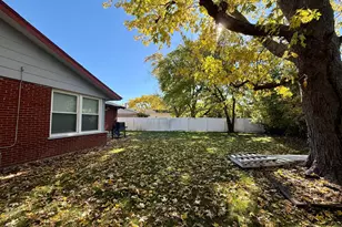 [Address not provided], Hazel Crest, IL 60429 - Photo 34