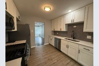 [Address not provided], Hazel Crest, IL 60429 - Photo 10