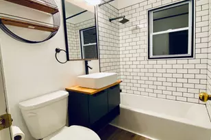 423 Lawrence Ave, Grayslake, IL 60030 - Photo 6