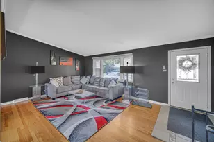 420 Carey Ct, Chicago Heights, IL 60411 - Photo 12